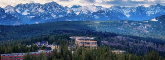 SkyWalk Serce Poronina - Ścieżka w chmurach. Widok z panoramą na Tatry 3